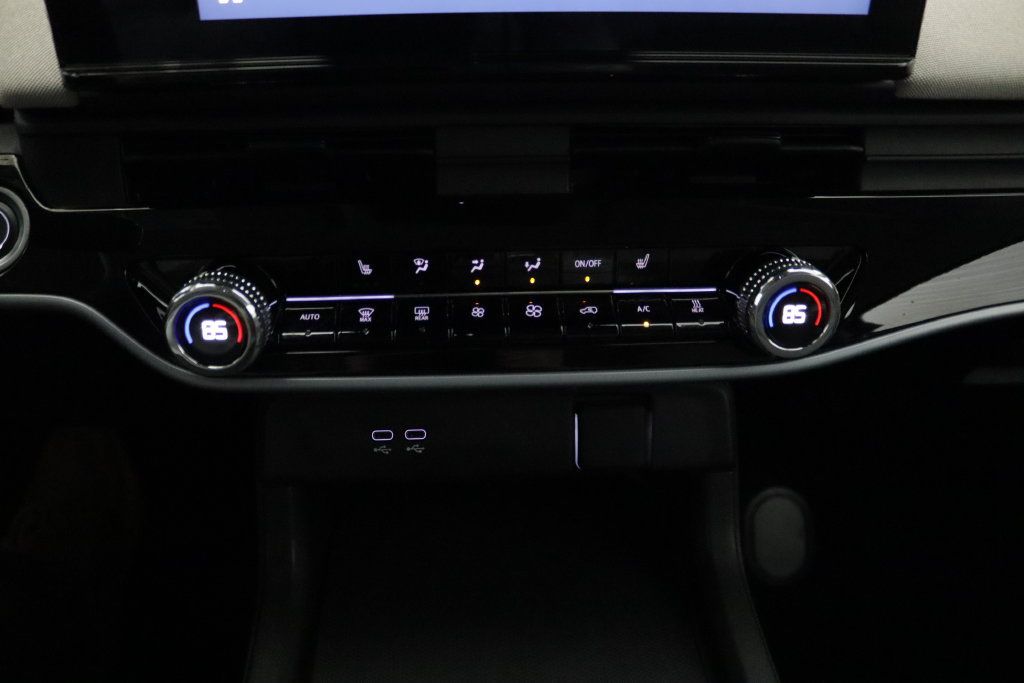 Used 2024 Honda Prologue EX image 21
