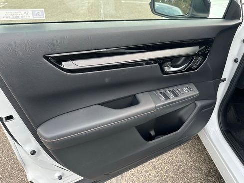 Used 2023 Honda CR-V Sport Touring image 10