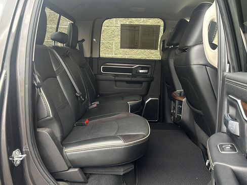 Used 2023 RAM 2500 Laramie image 12