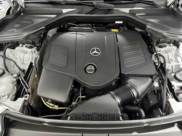 Used 2026 Mercedes-Benz GLC 300 4MATIC image 16
