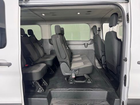 Used 2023 Ford Transit 350 XLT image 26