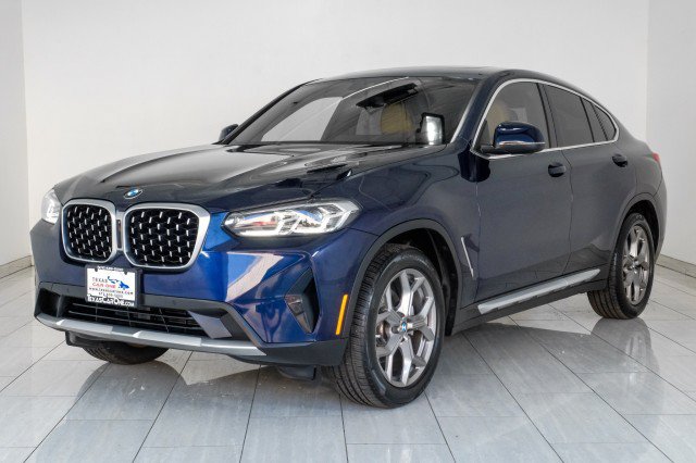 Used 2022 BMW X4 xDrive30i w/ Premium Package 2 AWD/4WD image 4