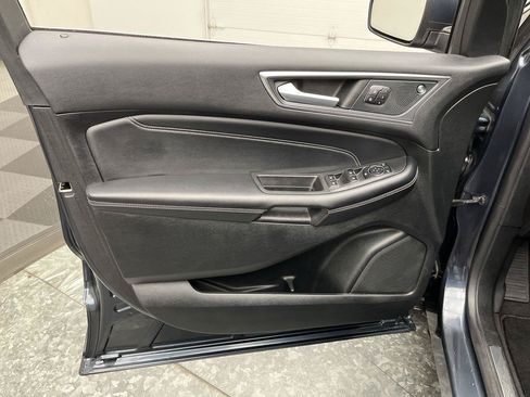 Used 2024 Ford Edge Titanium w/ Equipment Group 301A AWD/4WD image 8