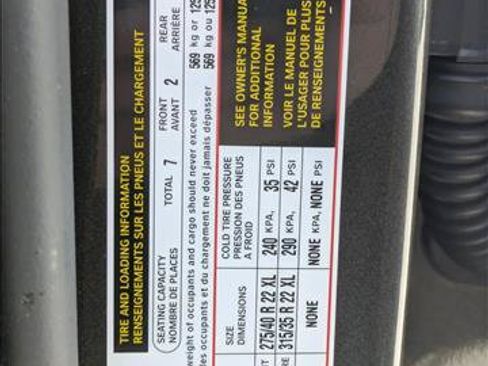 Used 2022 BMW X7 xDrive40i w/ M Sport Package AWD/4WD image 16