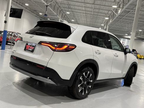 New 2026 Honda HR-V EX-L image 4