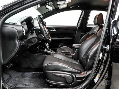 Used 2022 Kia Forte GT-Line w/ GT-Line Technology Package image 16