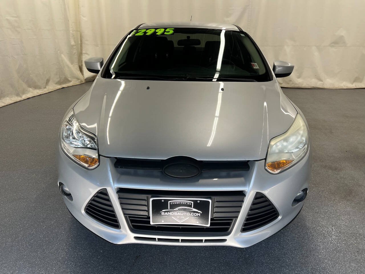 Used 2012 Ford Focus SE FWD image 2