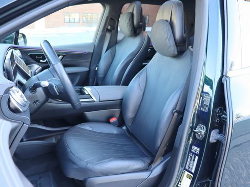 Used 2023 Mercedes-Benz EQS 450+ 4MATIC SUV w/ Pinnacle Trim Package image 12