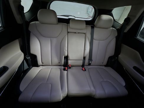 Used 2019 Hyundai Santa Fe Ultimate image 33