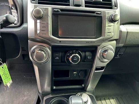 Used 2016 Toyota 4Runner SR5 image 13