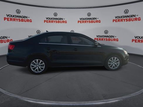 Used 2013 Volkswagen Jetta SE image 9