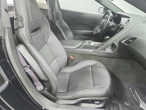 Used 2017 Chevrolet Corvette Stingray Coupe w/ Battery Protection Package image 31