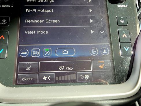 Used 2023 Subaru Outback Limited image 31