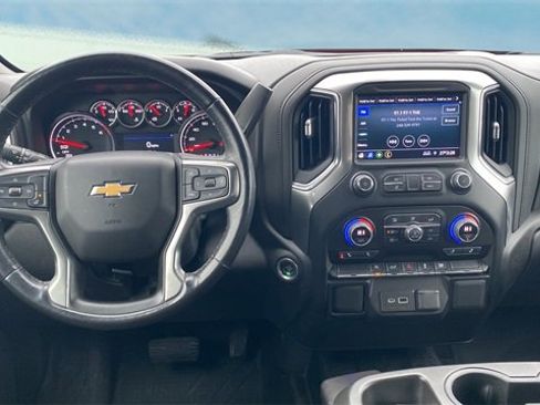 Used 2022 Chevrolet Silverado 1500 LT w/ Bed Protection Package image 9