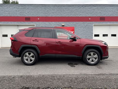 Certified 2025 Toyota RAV4 XLE AWD/4WD image 2