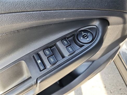 Used 2018 Ford Escape S image 10