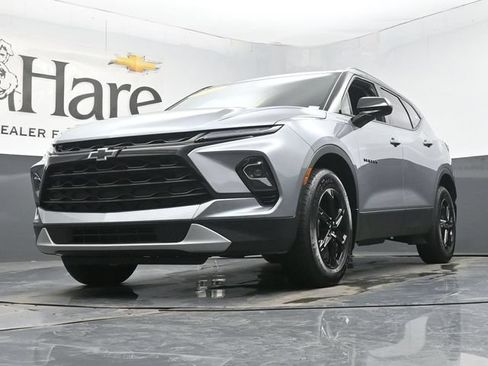 Used 2024 Chevrolet Blazer LT w/ Convenience Package FWD image 4