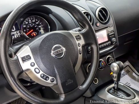 Used 2013 Nissan Rogue SV AWD/4WD image 14