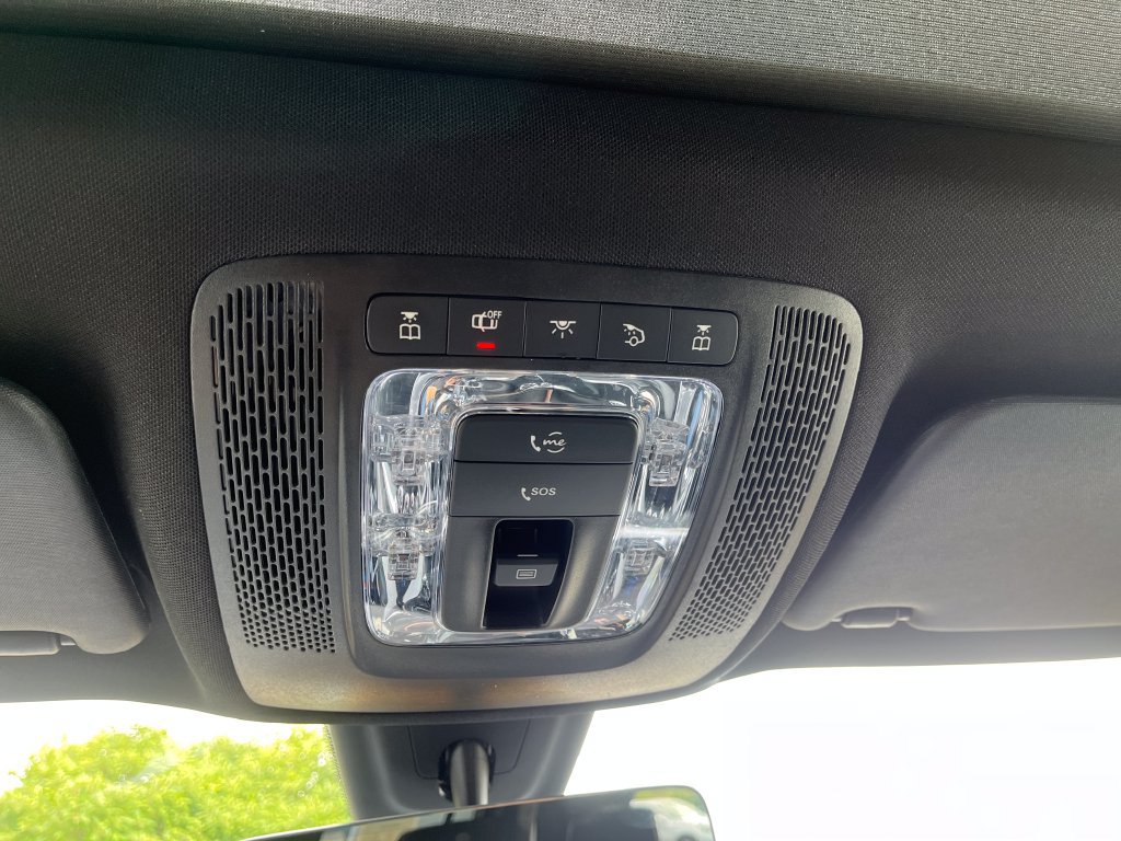 Used 2023 Mercedes-Benz GLB 250 4MATIC image 33