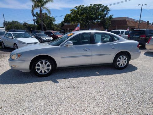 Used 2005 Buick LaCrosse CX FWD image 4
