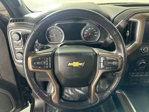 Used 2019 Chevrolet Silverado 1500 High Country w/ High Country Premium Package AWD/4WD image 21
