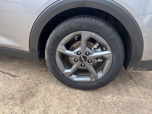 Used 2025 Kia K4 FWD image 29