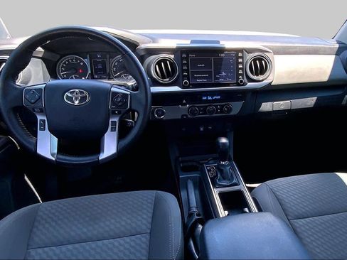 Used 2023 Toyota Tacoma SR5 RWD image 16