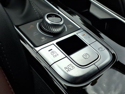 Used 2024 Kia Telluride SX Prestige image 17