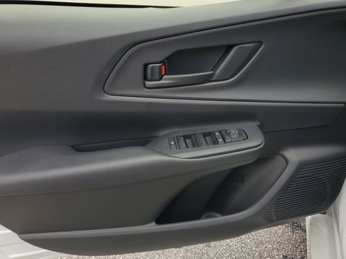 New 2026 Toyota Prius Plug-In Hybrid FWD image 15