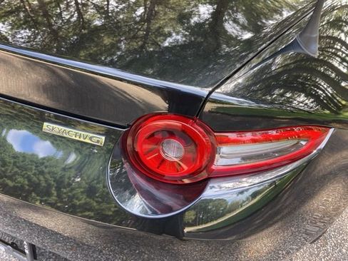 Used 2024 MAZDA MX-5 Miata Grand Touring image 14