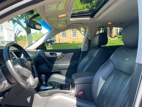 Used 2012 INFINITI FX35 AWD w/ Premium Pkg image 37