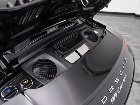 Used 2018 Porsche 911 Carrera RWD image 41