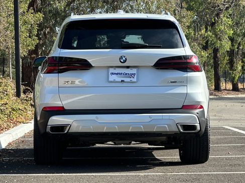 Used 2026 BMW X5 xDrive40i AWD/4WD image 6