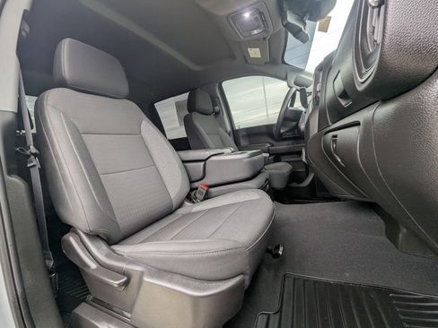 Used 2025 Chevrolet Silverado 2500 Custom w/ Custom Value Package image 28