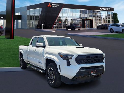 Used 2024 Toyota Tacoma TRD Sport image 4