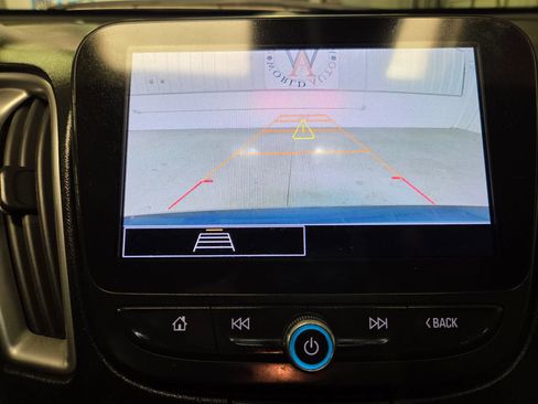 Used 2024 Chevrolet Malibu LS FWD image 27
