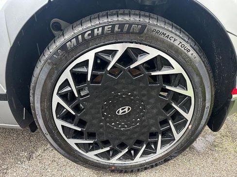 New 2024 Hyundai Ioniq 5 Limited image 12