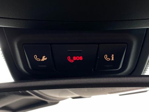 Used 2014 Mercedes-Benz SLK 250 image 26