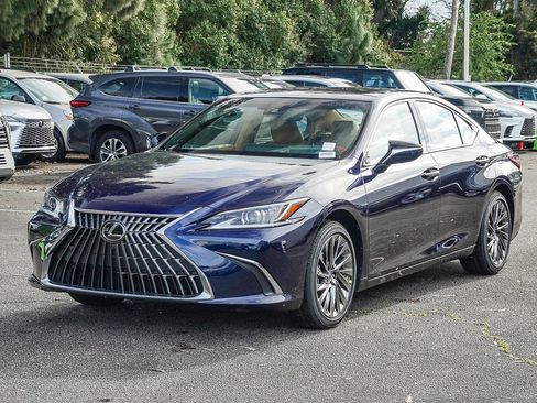New 2025 Lexus ES 350 ES 350 Luxury image 3