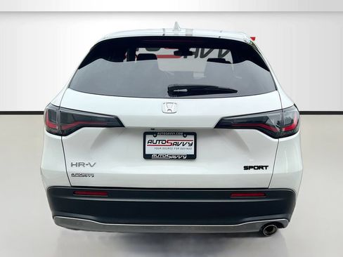Used 2024 Honda HR-V Sport image 6