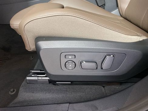 New 2026 BMW X3 xDrive30 w/ Convenience Package AWD/4WD image 8