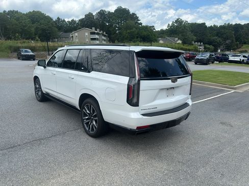 Used 2021 Cadillac Escalade ESV Sport w/ Driver Assist Tech Package AWD/4WD image 3