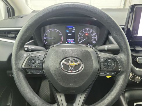 Used 2024 Toyota Corolla LE FWD image 19
