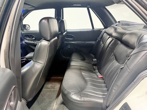 Used 1997 Oldsmobile Cutlass Supreme SL image 26