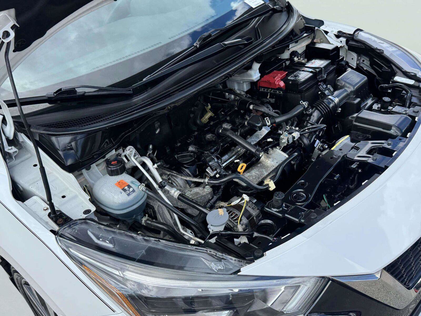 Used 2021 Nissan Versa SR w/ Convenience Package FWD image 52