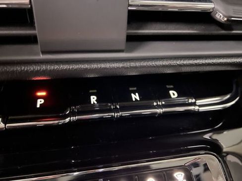 Used 2024 Lincoln Corsair FWD w/ Equipment Group 101A image 16