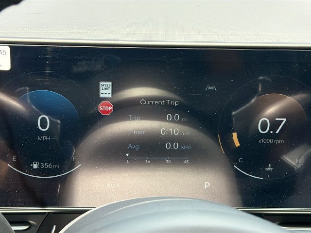 New 2026 Hyundai Kona Limited FWD image 12