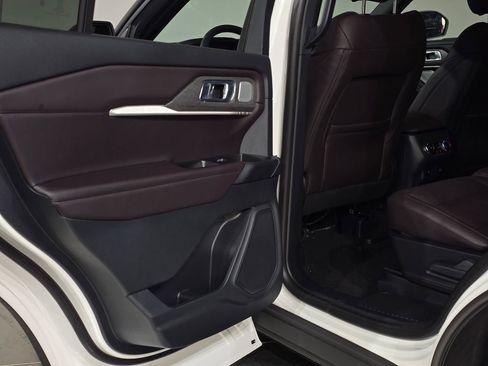 New 2026 Ford Explorer Platinum AWD/4WD image 35