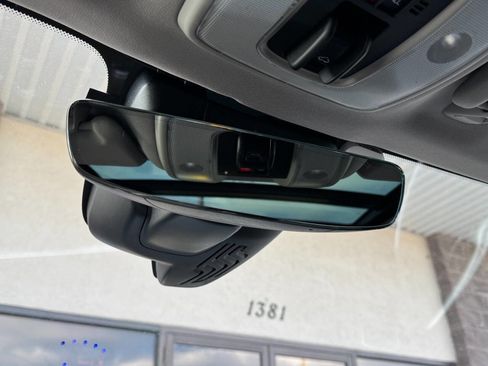 Used 2017 Volvo XC60 T5 Inscription image 22