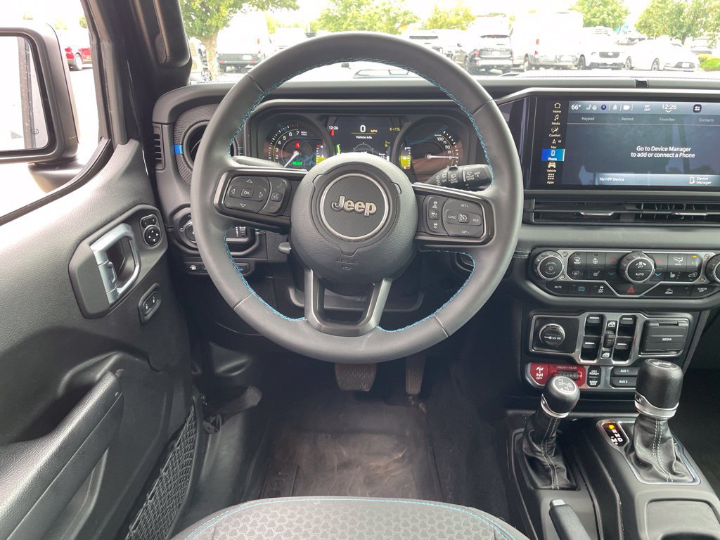 Used 2024 Jeep Wrangler Unlimited Rubicon 4xe w/ Technology Group AWD/4WD image 12